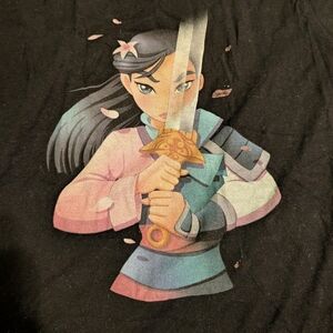Disney Hot Topic Mulan shirt